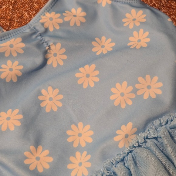 Cat & Jack Baby Girl Blue Daisy Swimsuit Tutu Ruffle One Piece Size 4T‎ - Picture 6 of 6